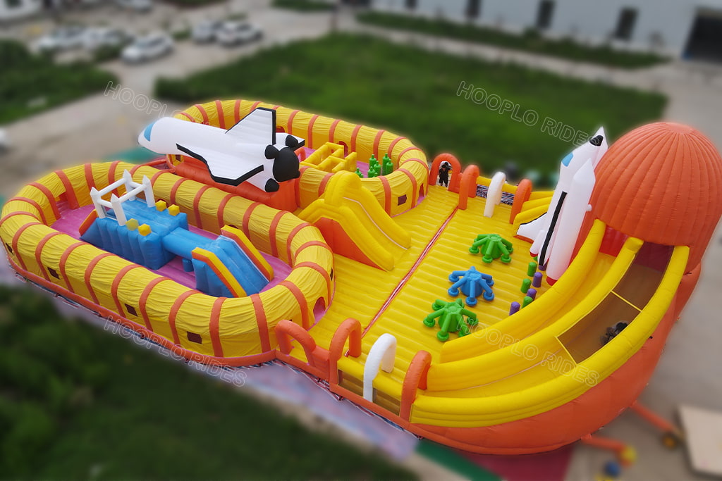 Outdoor giant rocket inflatable bounce house playground, space adventure inflatable game park